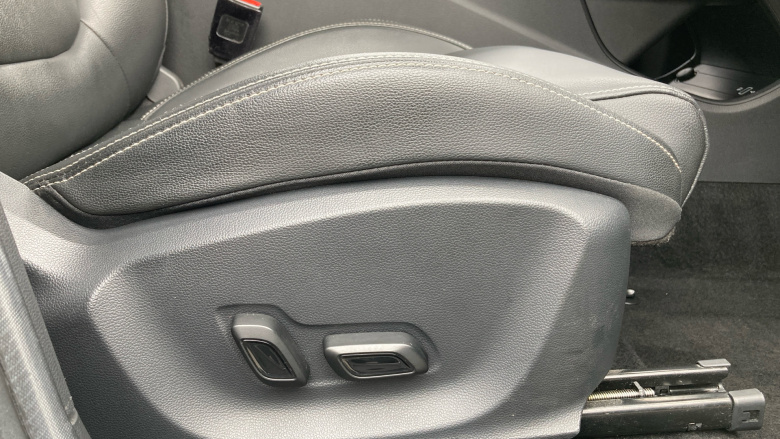 MG Zs 105kW Exclusive EV 45kWh 5dr Auto Electric Hatchback